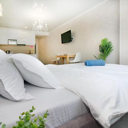 Almaty Cozy Apart Hotel Eksteriør billede