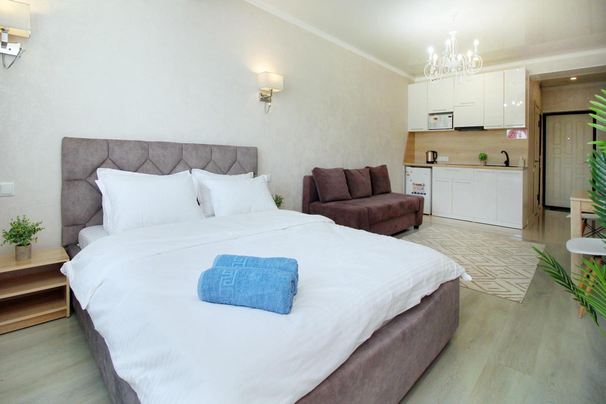Almaty Cozy Apart Hotel Eksteriør billede