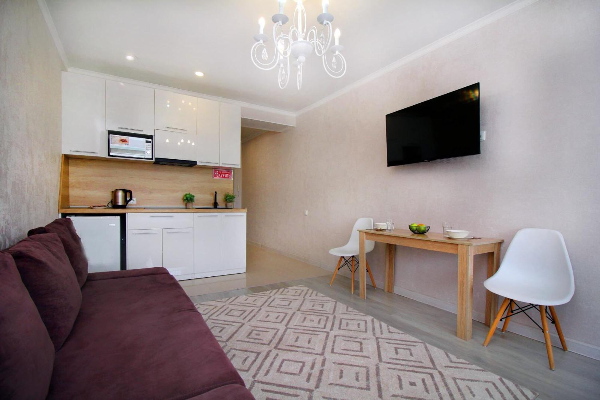 Almaty Cozy Apart Hotel Eksteriør billede